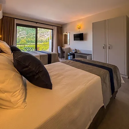 Aktas Butik Bed and Breakfast