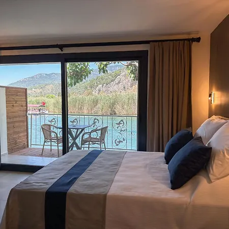 Bed & Breakfast Aktas Butik